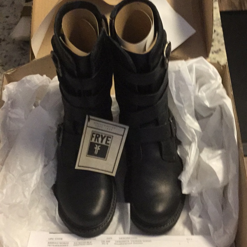 Womens Frye brand Veronica Tanker Moto Boot
